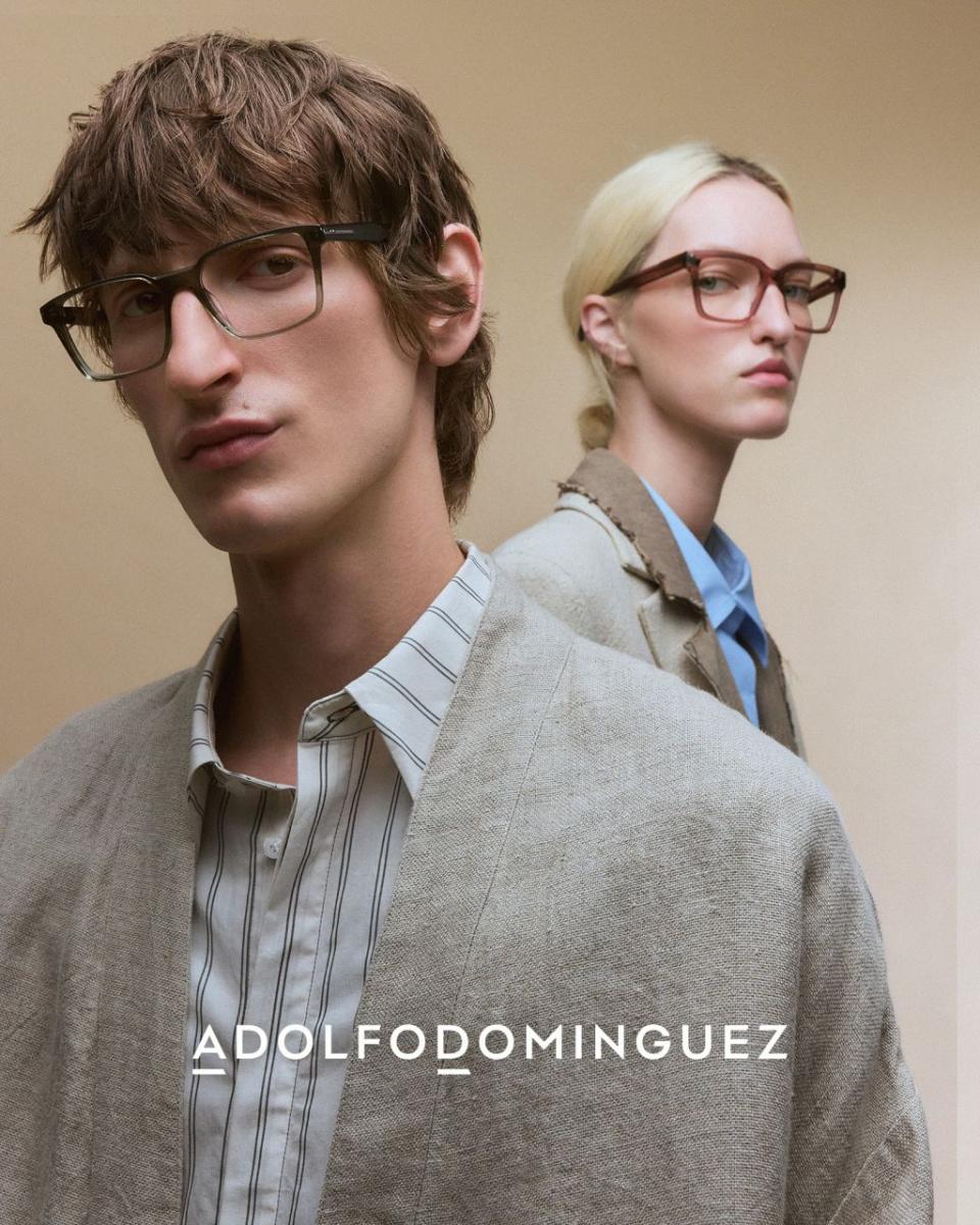 Slider Adolfo 04.2026